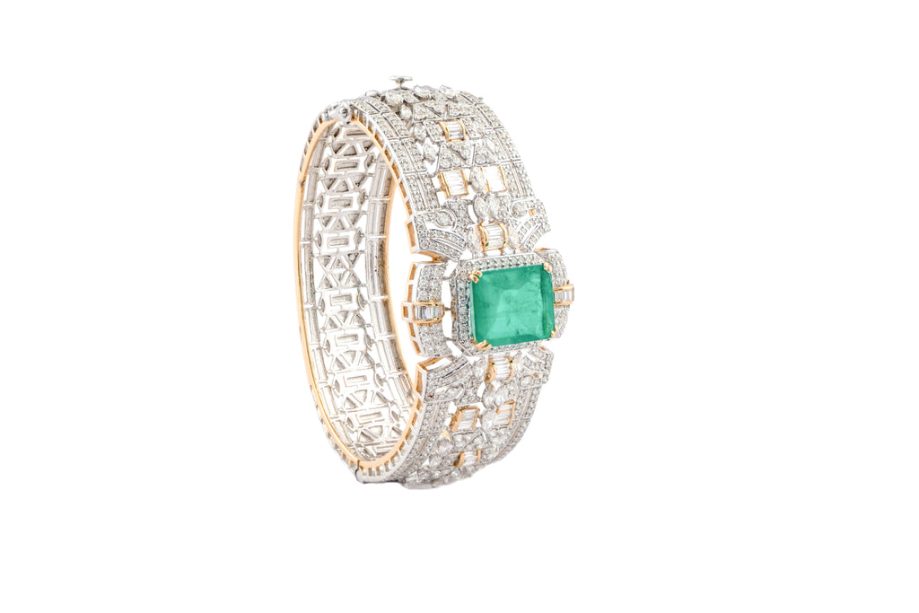 Green Gaze Diamond Bracelet