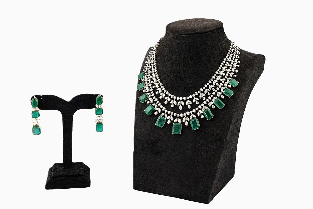 Lustre Royale necklace
