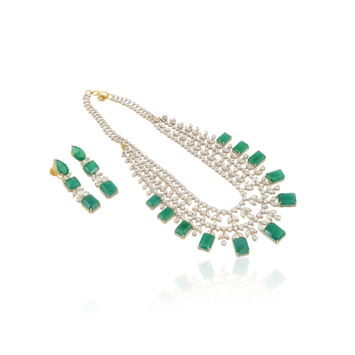 Lustre Royale necklace